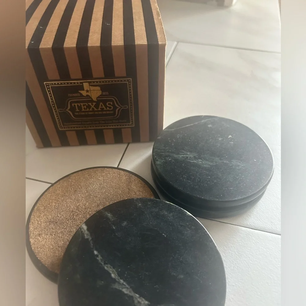 🍀 3 for $25 Black and Brown Marble Coaster Set Non Slip or Scratch Bottom